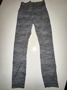 LULULEMON ATHLETICA Gray Heathered Stretch YOGA GYM Leggings PANTS SIZE 4